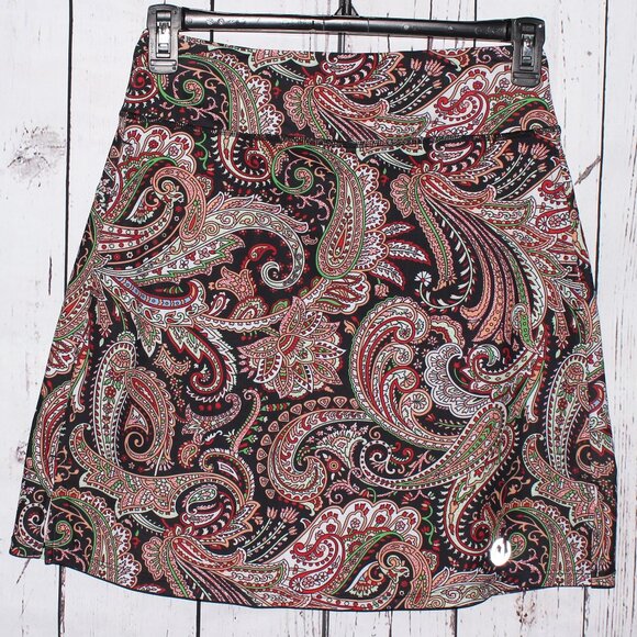 WOMEN'S SMALL KNEE LENGTH ATHLETIC SKORT WITH POCKETS - Picture 1 of 16